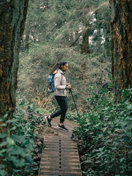 Der Berg ruft: Das perfekte Sportoutfit zum Wandern
