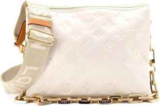 Louis Vuitton Coussin Bag Monogram Embossed Lambskin PM crossbody bag - Toni neutri