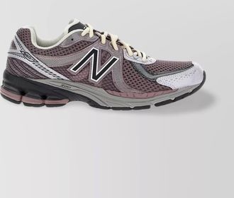 New Balance 860 low-top sneakers