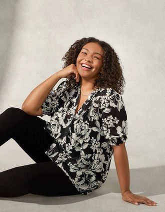 Live Unlimited London Womens Mono Floral Pintuck Blouse - Black/Multi - Size: 14