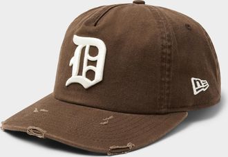 New Era Mens Detroit Tigers distressed cap Available exclusively at Simons