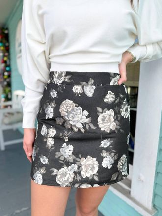 THML Clothing Shimmery Floral Print Mini Skirt In Black/peuter