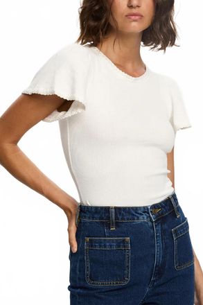 Kivari Tallulah Crochet Edge Tee In Ivory