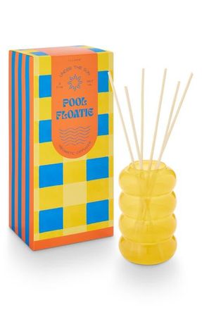 Illume Pool Floatie Aromatic Sun Reed Diffuser in Yellow at Nordstrom, Size One Size Oz