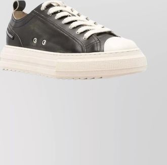 Dsquared2 stylish round toe sneakers with contrast sole