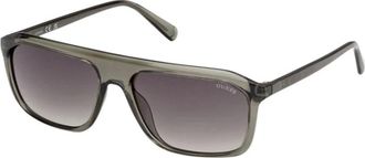 Guess Gu 00311 Zonnebril - Heren - Zonnebrillen - Grijs - 57 MM - Accessoires