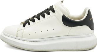 Alexander McQueen Sneakers con suola oversize - Bianco