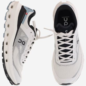 On Running Cloudvista Sneaker - Multicolor
