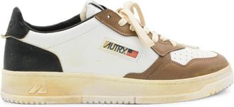 Autry Super Vintage Leather Sneakers