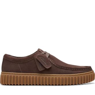 Clarks Donkerbruine Vrijetijdssneakers - Heren - Veterschoenen - Bruin - 41 1/2 EU - Su&egrave;de - Schoenen