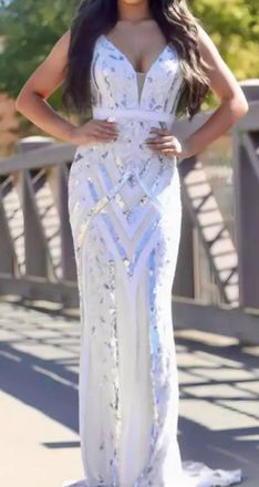 Jasz Couture V Neck Gown In Ivory/silver