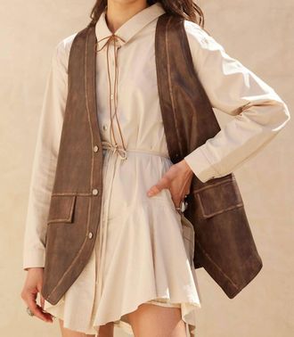 Promesa Vegan Leather Snap-Front Vest In Espresso