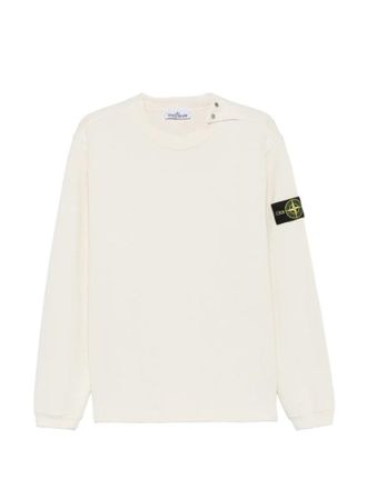 Stone Island trui met knoopdetail en logopatch op de schouder