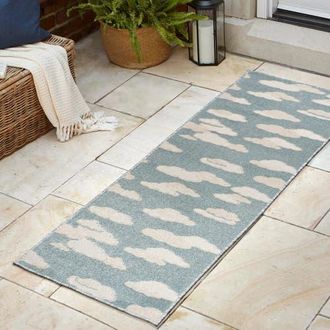 Jonathan Y Designs Hedwig High-Low Youth Cloud Scandi Indoor/Outdoor Area Rug in Blue/ivory at Nordstrom, Size 5Ft 0In X 8Ft 0In
