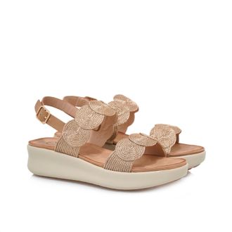 Ex&eacute; Womens Strass Wedge Sandal In Gold