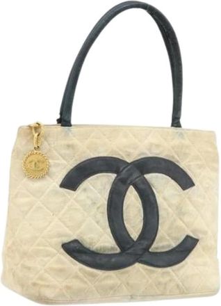 Chanel Pre-owned Tote Bags, female, Beige, Size: ONE SIZE Pre-owned Vintage Canvas Tote Bag