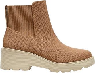 Vivaia Round-Toe Chunky Platform Travel Boots in Brown at Nordstrom, Size 9.5