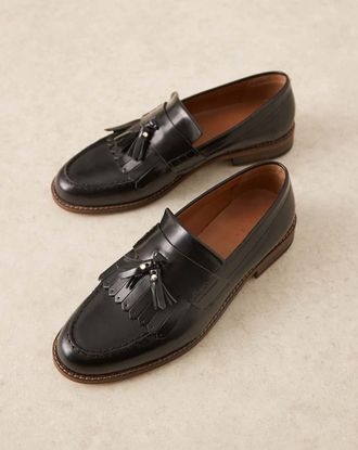 Asos loafers in black leather with fringe and tassel detail