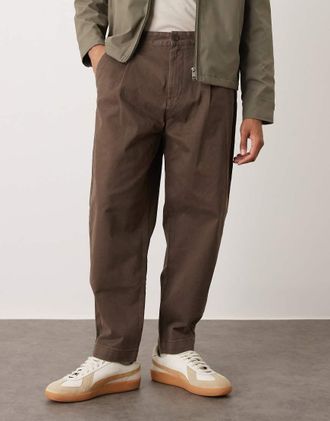 Timberland Pantaloni in twill manopesca marrone cioccolato slavato con pieghe
