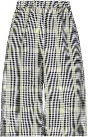 Beatrice .B PARTES DE ABAJO - Pantalones cortos y bermudas en YOOX.COM