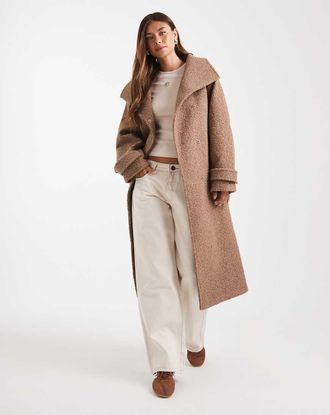 Asos Cappotto comodo taglio lungo elegante color fungo-Marrone