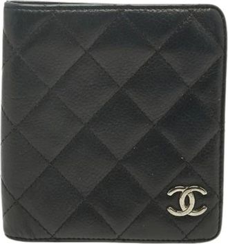 Chanel Pre-owned Wallets, female, Black, Size: ONE SIZE Pre-owned Quilted Bifold Wallet