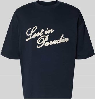 Review T-Shirt mit Logo- und Statement-Stitching in Marine, Gr&ouml;&szlig;e XXL