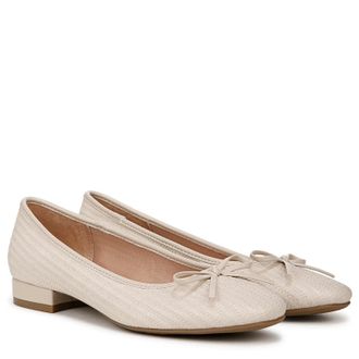 Life Stride Cheers Ballet Flats Womens Almond Milk Square Toe Slip On HTAT970