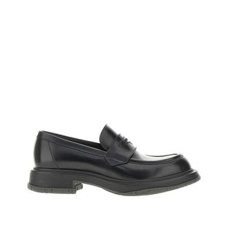 Gucci Leather loafers with logo detail Man 7+