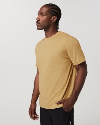 Vuori Clothing Short Sleeve Ponto Performance T-Shirt | Golden Brown Heather | Medium