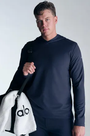 Alo | Conquer Reform Long Sleeve With Hood Sweatshirt in Navy Blue, Size: Medium