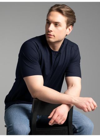 Trigema T-Shirt TRIGEMA TRIGEMA T-Shirt mit Knopfleiste DELUXE Baumwolle, Herren, Gr. 4XL, blau (navy), Single Jersey, 100% Baumwolle, normal, ohne Ausschnitt