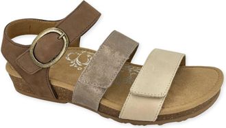 Aetrex Women Lilly Sandal In Taupe