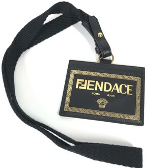 Versace Leather Card Case (Pre-Owned)