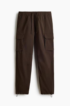 H&M Regular Fit Cargo Trousers in Dark Khaki Green at Nordstrom, Size Xx-Large