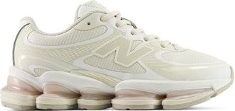 New Balance Unisex Abzorb 2000 en Beige/Blanco/Gris, Talla 37.5