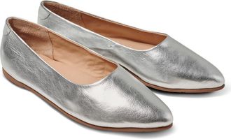 beek Swoop Pointed Toe Flat in Silver Metallic at Nordstrom, Size 7.5