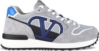 Valentino Garavani V Logo Pace Sneakers