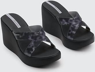 Ipanema Womens Lofty Leopard Wedge Sandal In Black/grey