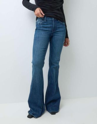 Gina Tricot Gina Tricot jeans a zampa a vita alta in blu lavaggio medio vintage
