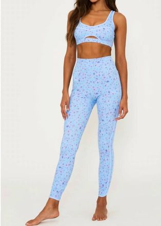 Beach Riot Moxie Top In Iris Petal