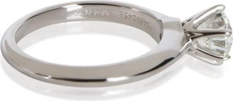 Tiffany & Co. Pre-Owned Tiffany & Co. 0.97 ct Round Brilliant Diamond Engagement Ring