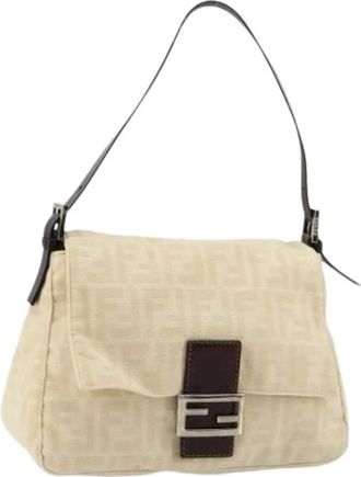 Fendi Pre-owned Shoulder Bags, female, Beige, Size: ONE SIZE Pre-owned Zucca Canvas Shoulder Bag