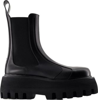 Alexander McQueen Womens Calfskin Leather Combat Boot Black