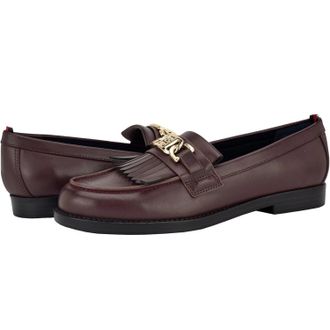 Tommy Hilfiger Merise Loafers Womens M Dark Red Round Toe Slip On HTAT828