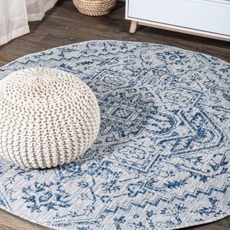 Jonathan Y Designs Estrella Bohemian Medallion Textured Weave Indoor/Outdoor Round Area Rug in Navy/gray at Nordstrom, Size 3Ft 0In X 3Ft 0In