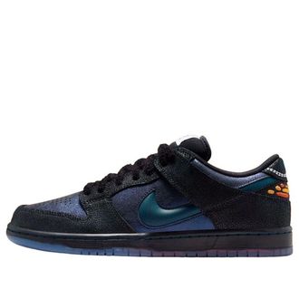 Nike x Bluetile SB Dunk Low Pro Skateboards IQ1323-001