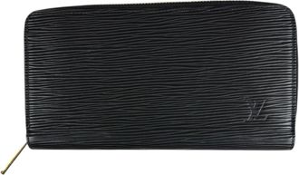 Louis Vuitton Black Noir Epi Leather Long Wallet (Bi-Fold) (Pre-Owned)