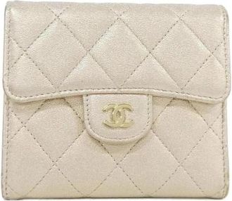 Chanel Pre-owned Timeless Classic Metallic Lambskin Wallet - Dames - Vintage Accessoires - Geel - ONE Size - Leer - Vintage