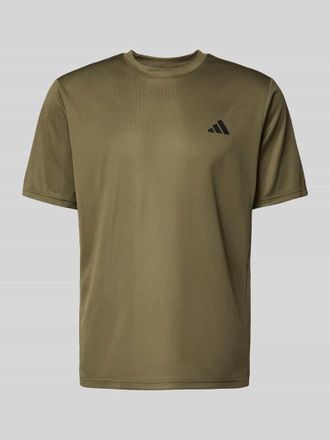 adidas T-Shirt mit Label-Print in Oliv, Gr&ouml;&szlig;e XXL